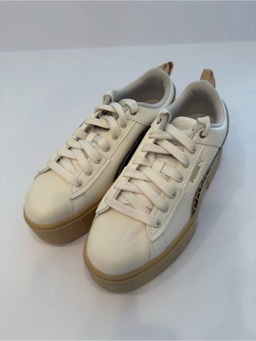 PUMA Mayze UT Leo Platform Sneakers White Leopard - NWOT Excellent Condition 9.5